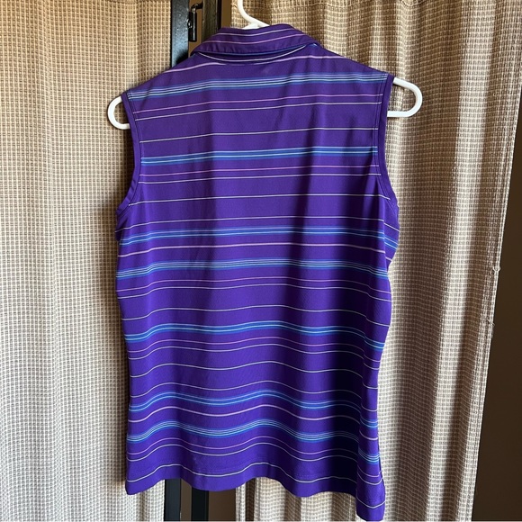 NikeGolf sleeveless Golf Shirt. Size Medium - Picture 5 of 7